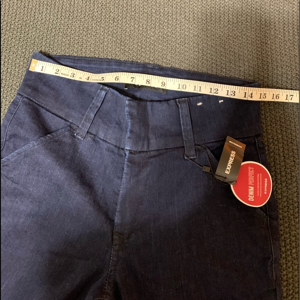 Express Jeans - Picture 3 of 6